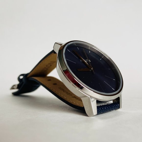 Nixon Kensington Leather 37 MM Aubergine - Picture 2 of 4